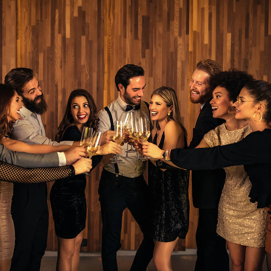 Which 5 Party Hairstyles with Hair Clips Will Trend in 2024?