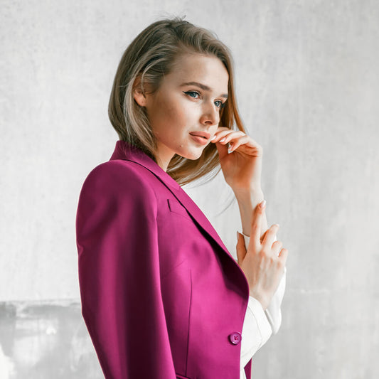 What Are 5 Quick Hairstyling Tips for Working Moms in 2024?